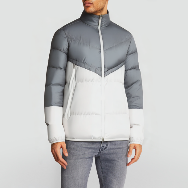 Lightweight and warm stand-collar padded jacket