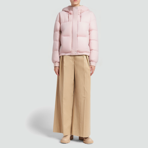 Soft pink short hooded down jacket